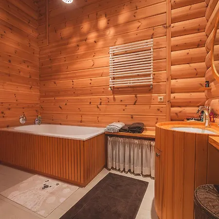 Villa Luxury Private Alpine Log With At Jasna,
