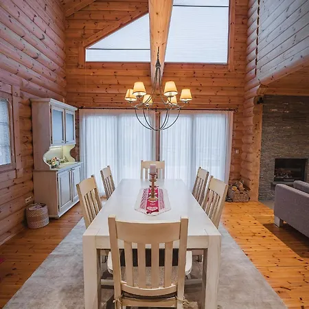 Luxury Private Alpine Log With At Jasna, Villa