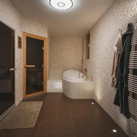 Luxury Private Alpine Log With At Jasna, Villa *